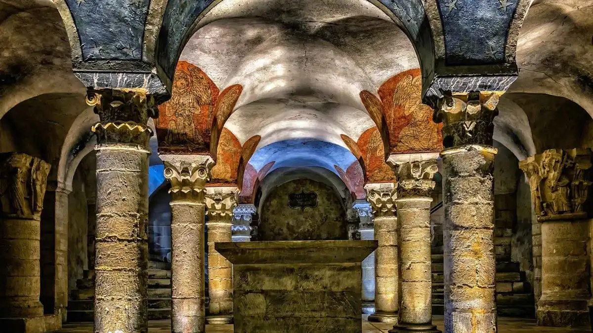 Skulls and femurs arranged across a chapel vault in the Capuchin Crypt on a Rome underground tour